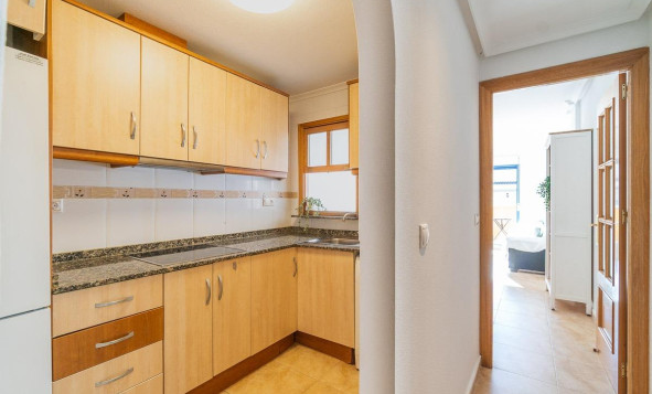 Herverkoop - 1. Appartement / flat - Torrevieja - Costa Blanca Zuid