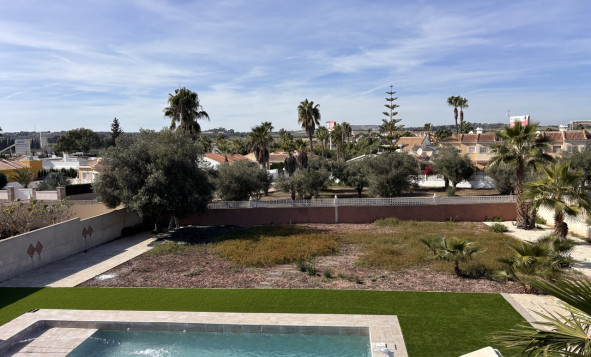 Reventa - 3. Casa indepiende - Benijófar - Costa Blanca Sur