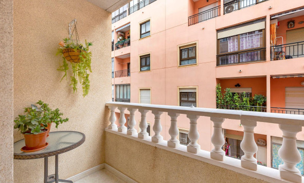 Herverkoop - 1. Appartement / flat - Torrevieja - Costa Blanca Zuid