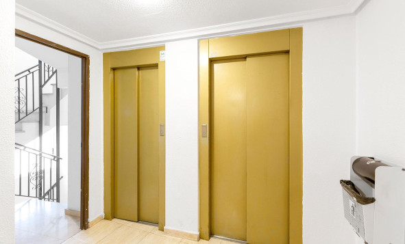 Herverkoop - 1. Appartement / flat - Torrevieja - Costa Blanca Zuid