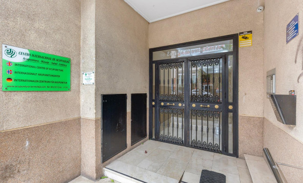 Herverkoop - 1. Appartement / flat - Torrevieja - Costa Blanca Zuid