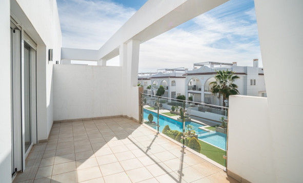 Herverkoop - 3. Vrijstaande villa - Ciudad Quesada - Costa Blanca Zuid