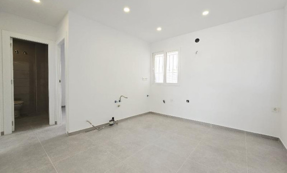 Herverkoop - 1. Appartement / flat - Torrevieja - Costa Blanca Zuid