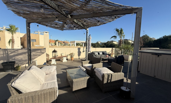 Herverkoop - 3. Vrijstaande villa - La Zenia - Costa Blanca Zuid