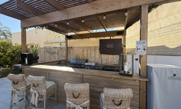 Herverkoop - 3. Vrijstaande villa - La Zenia - Costa Blanca Zuid