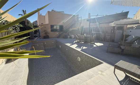 Herverkoop - 3. Vrijstaande villa - La Zenia - Costa Blanca Zuid