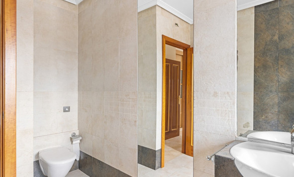 Herverkoop - 3. Vrijstaande villa - Alicante - Costa Blanca Noord