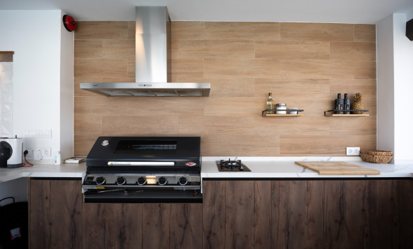 Reventa - 3. Casa indepiende - Jerónimo y Avileses - Jerónimo y Avileses - Town