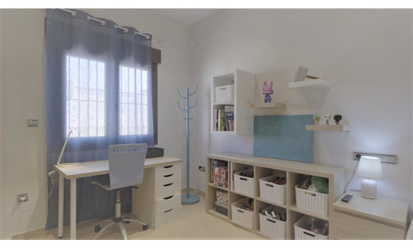 Reventa - 3. Casa indepiende - Jerónimo y Avileses - Jerónimo y Avileses - Town