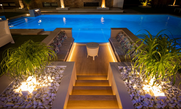 Reventa - 3. Casa indepiende - Jerónimo y Avileses - Jerónimo y Avileses - Town