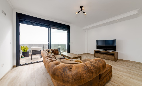 Herverkoop - 3. Vrijstaande villa - La Mata - Costa Blanca Zuid