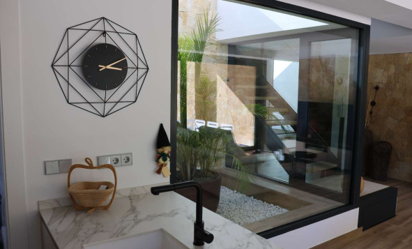 Reventa - 3. Casa indepiende - Monforte del Cid - Costa Blanca Norte 