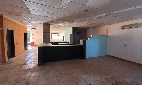 Reventa - Propiedades comerciales - Villamartin - Costa Blanca Sur