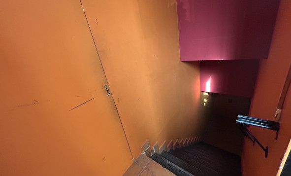 Reventa - Propiedades comerciales - Villamartin - Costa Blanca Sur