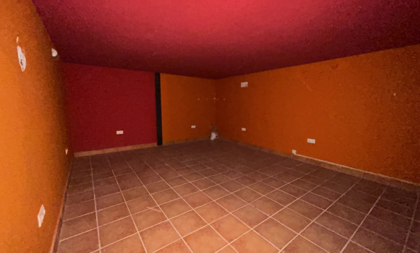 Reventa - Propiedades comerciales - Villamartin - Costa Blanca Sur