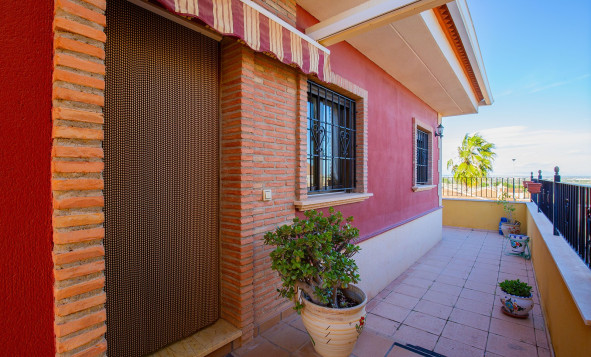 Herverkoop - 3. Vrijstaande villa - Bigastro - Costa Blanca Zuid