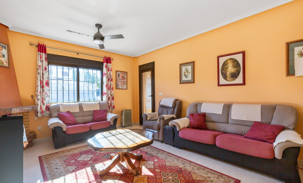 Herverkoop - 3. Vrijstaande villa - Bigastro - Costa Blanca Zuid