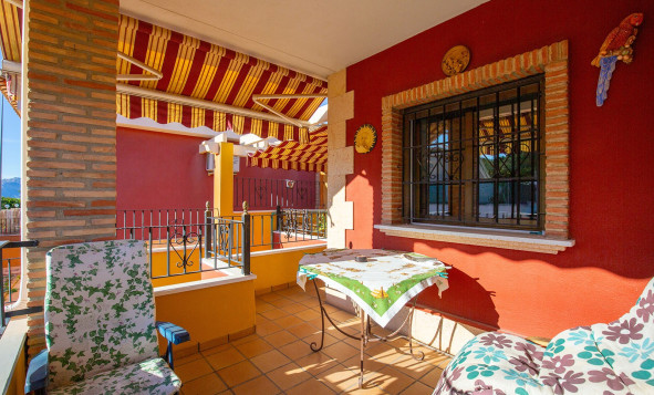 Herverkoop - 3. Vrijstaande villa - Bigastro - Costa Blanca Zuid