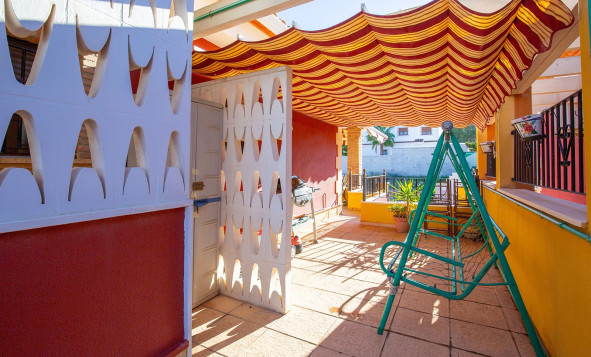 Herverkoop - 3. Vrijstaande villa - Bigastro - Costa Blanca Zuid