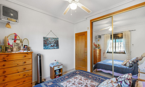 Herverkoop - 3. Vrijstaande villa - Bigastro - Costa Blanca Zuid