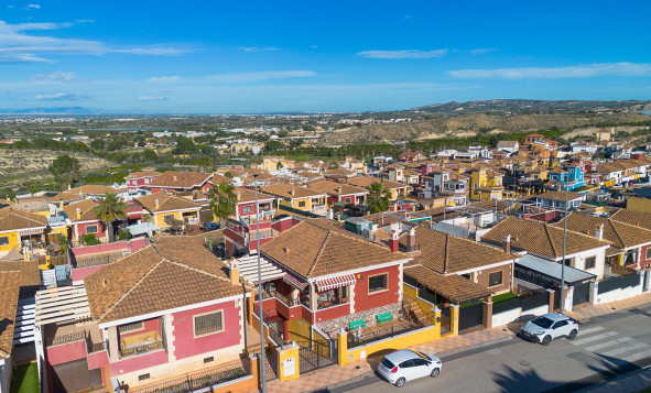 Herverkoop - 3. Vrijstaande villa - Bigastro - Costa Blanca Zuid
