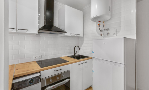 Herverkoop - 1. Appartement / flat - Torrevieja - Costa Blanca Zuid