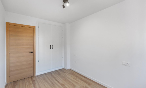 Herverkoop - 1. Appartement / flat - Torrevieja - Costa Blanca Zuid