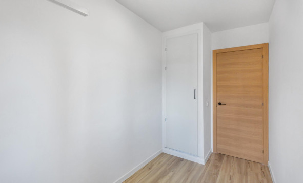 Herverkoop - 1. Appartement / flat - Torrevieja - Costa Blanca Zuid