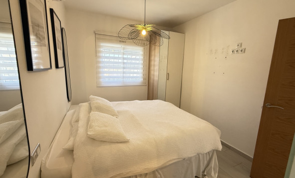 Herverkoop - 3. Vrijstaande villa - Villamartin - Costa Blanca Zuid