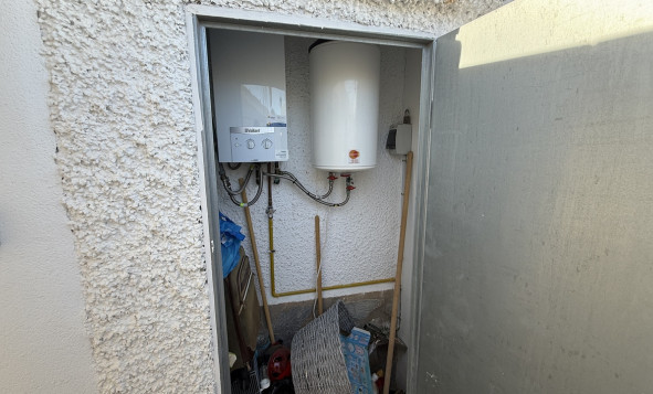 Herverkoop - 3. Vrijstaande villa - Villamartin - Costa Blanca Zuid