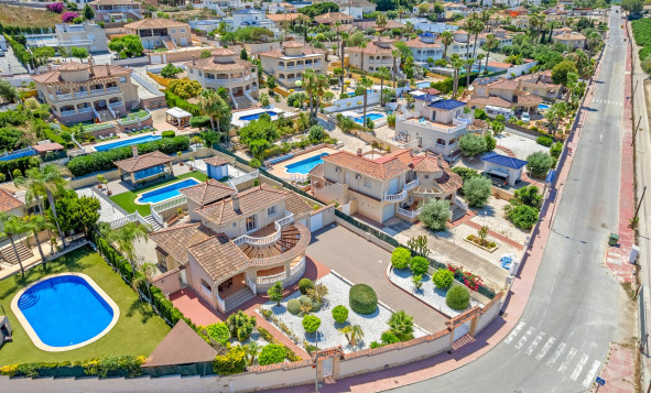 Herverkoop - 3. Vrijstaande villa - Algorfa - Costa Blanca Zuid
