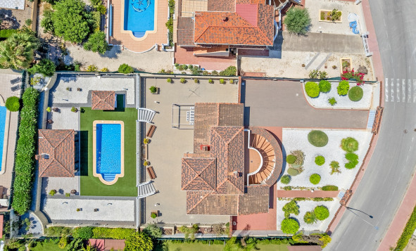 Herverkoop - 3. Vrijstaande villa - Algorfa - Costa Blanca Zuid