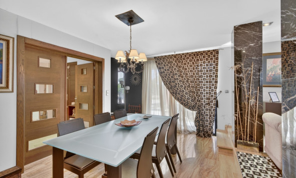 Herverkoop - 3. Vrijstaande villa - Santa Pola - Costa Blanca Zuid