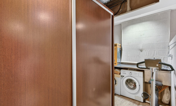 Herverkoop - 3. Vrijstaande villa - Santa Pola - Costa Blanca Zuid