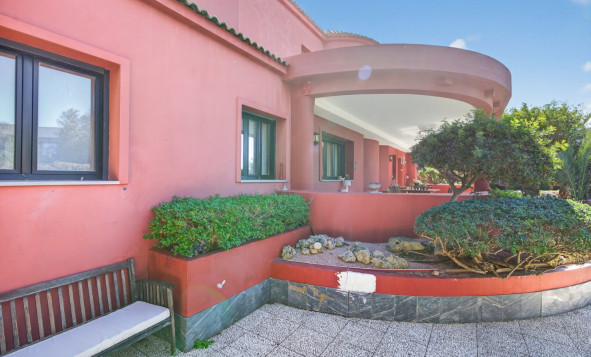 Herverkoop - 3. Vrijstaande villa - Santa Pola - Costa Blanca Zuid