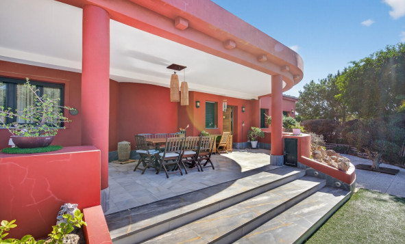 Herverkoop - 3. Vrijstaande villa - Santa Pola - Costa Blanca Zuid