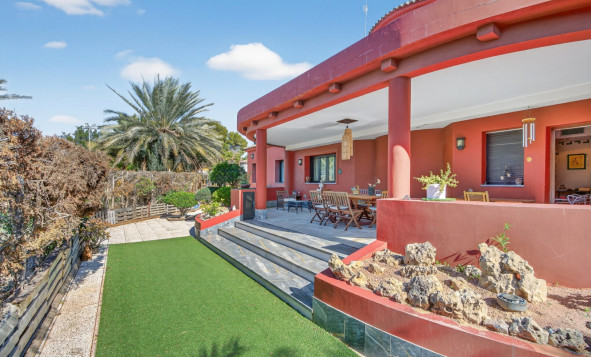 Herverkoop - 3. Vrijstaande villa - Santa Pola - Costa Blanca Zuid