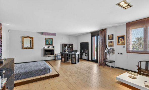 Herverkoop - 3. Vrijstaande villa - Santa Pola - Costa Blanca Zuid