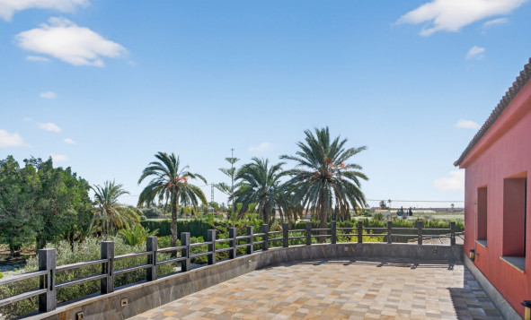 Herverkoop - 3. Vrijstaande villa - Santa Pola - Costa Blanca Zuid