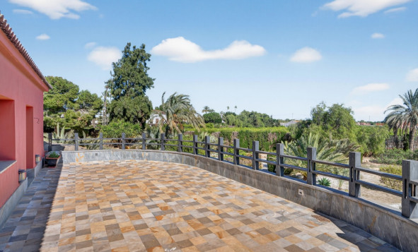 Herverkoop - 3. Vrijstaande villa - Santa Pola - Costa Blanca Zuid