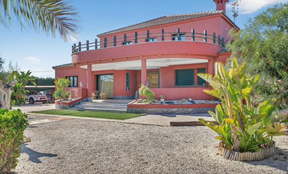 Herverkoop - 3. Vrijstaande villa - Santa Pola - Costa Blanca Zuid