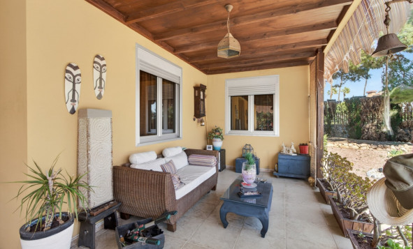 Herverkoop - 3. Vrijstaande villa - Santa Pola - Costa Blanca Zuid