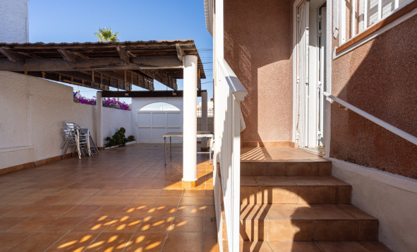 Herverkoop - 3. Vrijstaande villa - Torrevieja - Costa Blanca Zuid