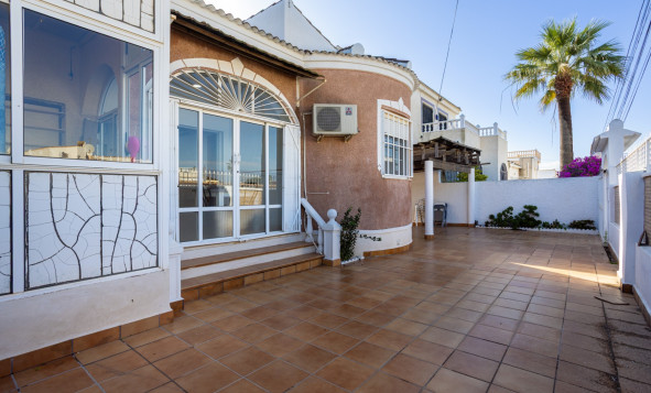 Herverkoop - 3. Vrijstaande villa - Torrevieja - Costa Blanca Zuid