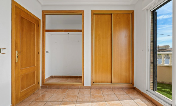 Herverkoop - 3. Vrijstaande villa - Orihuela Costa - Castillo de Don Juan