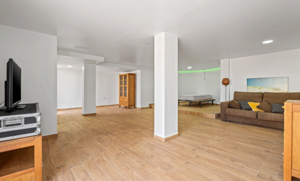 Herverkoop - 3. Vrijstaande villa - Orihuela Costa - Castillo de Don Juan