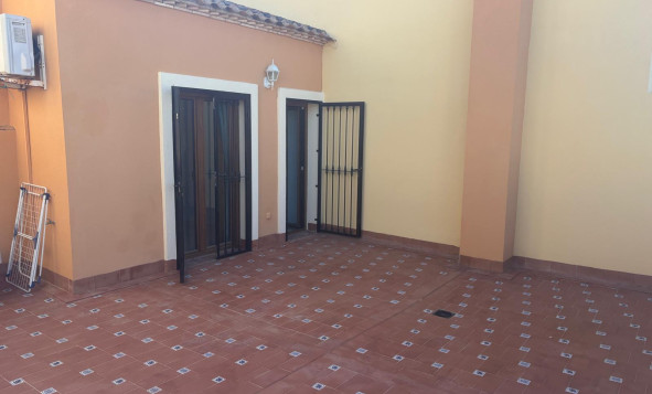 Herverkoop - 2. Town house / tussenwoning - Algorfa - Costa Blanca Zuid