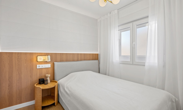 Reventa - 1. Apartamento / piso - Orihuela Costa - Costa Blanca Sur