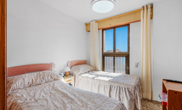 Herverkoop - 1. Appartement / flat - Arenales del Sol - Segunda linea playa