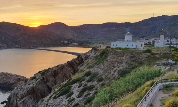 Nieuwbouw woningen - 2. Town house / tussenwoning - La Union - centro